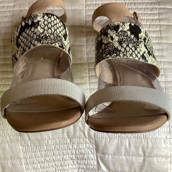 Vince Camuto Leather Snake Print Heeled Sandals- Warma  Tan Ivory Snake SZ 9.5 - Picture 9 of 14
